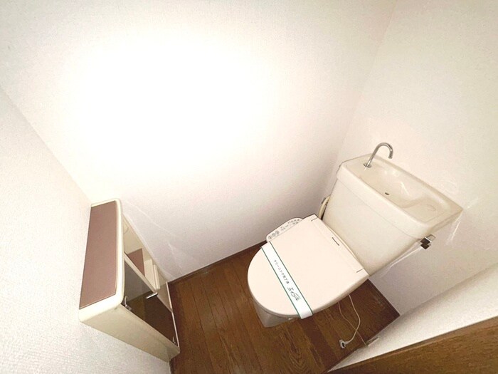 物件内観写真11　(トイレ)