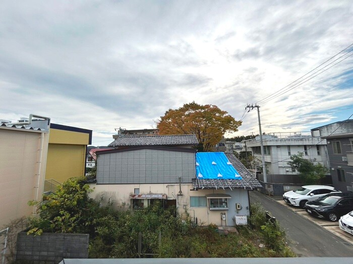 物件内観写真16　(室内からの展望)