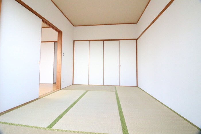 物件内観写真19　(居室)