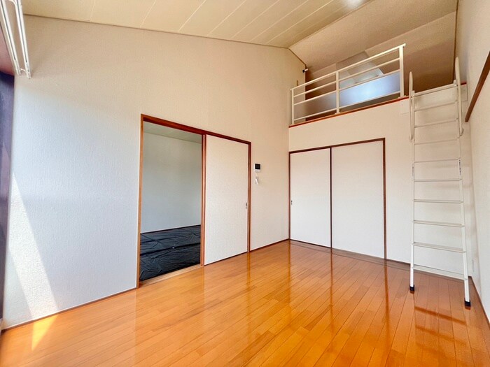 物件内観写真7　(居室)