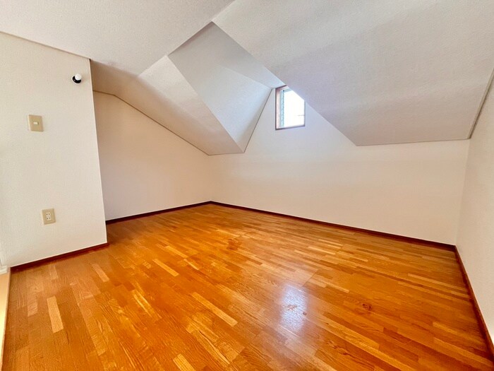 物件内観写真9　(ロフト)