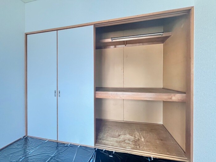 物件内観写真10　(収納)