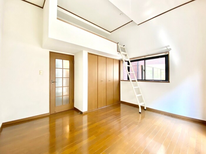 物件内観写真8　(居室)