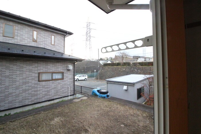 物件内観写真16　(室内からの展望)