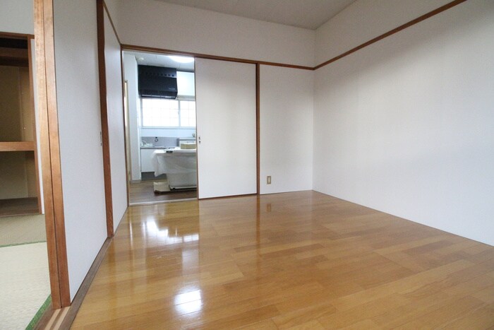 物件内観写真17　(居室)