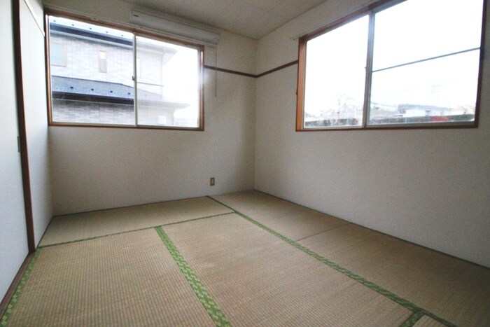 物件内観写真18　(居室)