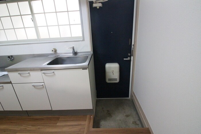 物件内観写真22　(玄関)