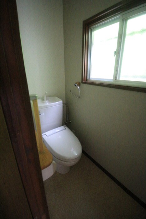 物件内観写真12　(トイレ)