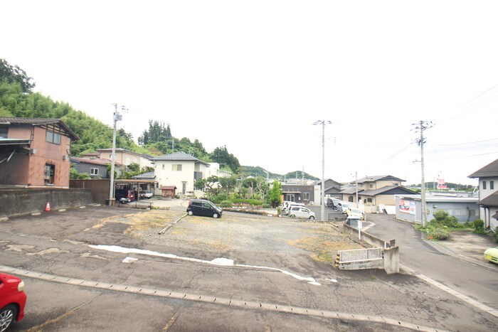 物件内観写真22　(室内からの展望)