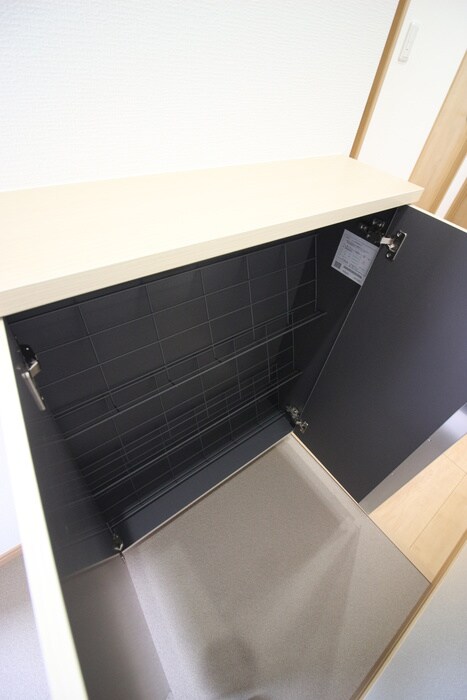 物件内観写真17　(靴箱)