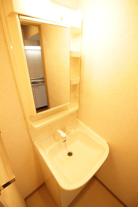 物件内観写真11　(洗面)