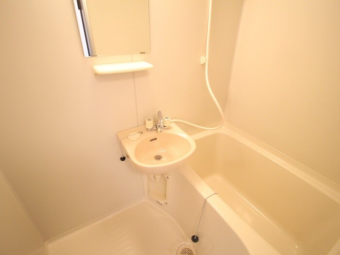 物件内観写真11　(バス／シャワールーム等)