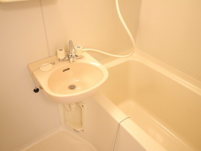 物件内観写真12　(洗面)