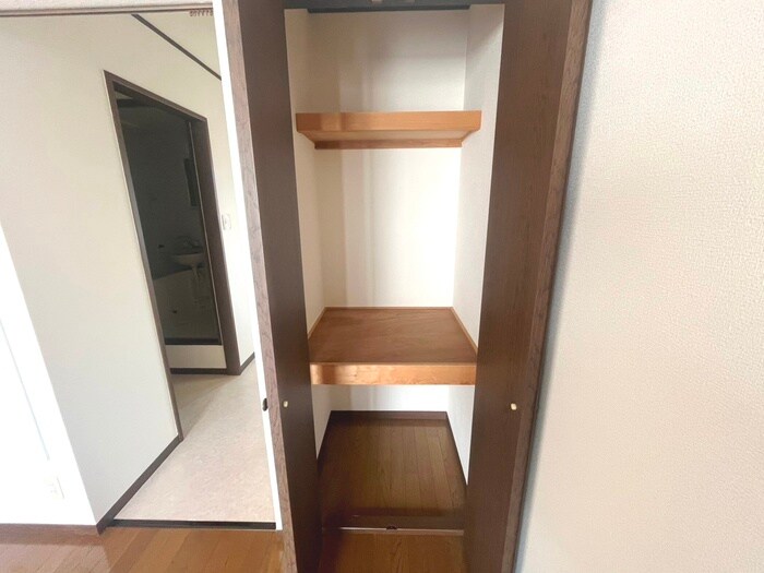 物件内観写真14　(収納)