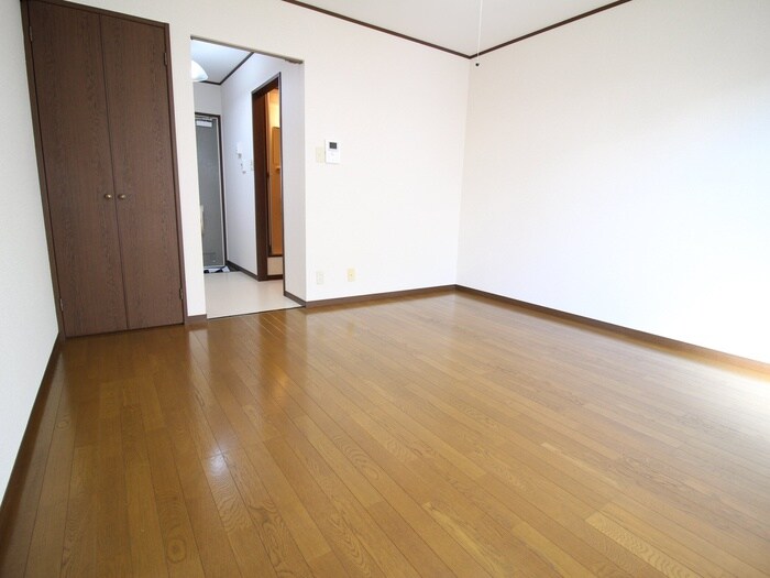 物件内観写真15　(居室)