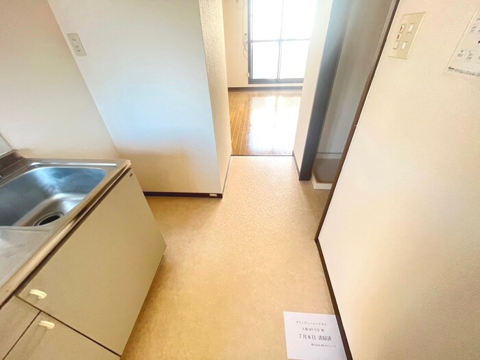 物件内観写真21　(廊下)