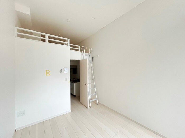 物件内観写真7　(居室)