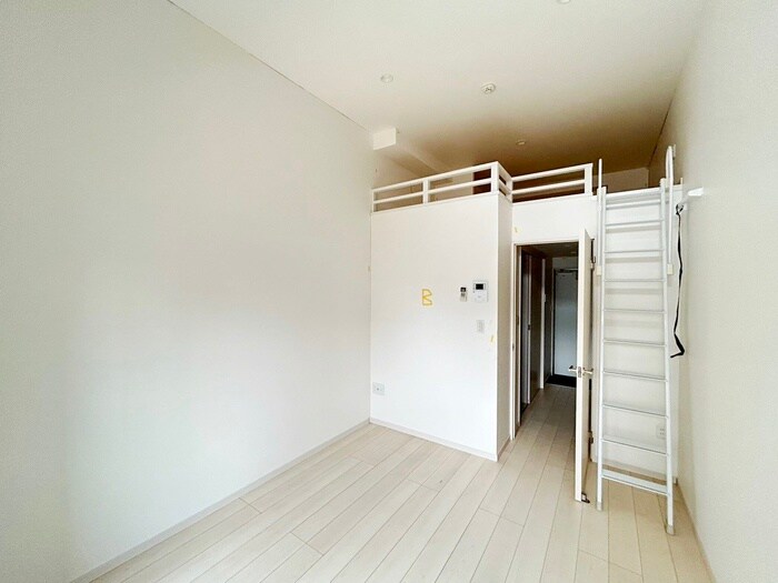 物件内観写真10　(居室)