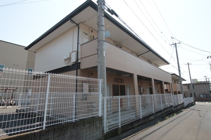 物件外観写真5　(外観写真)