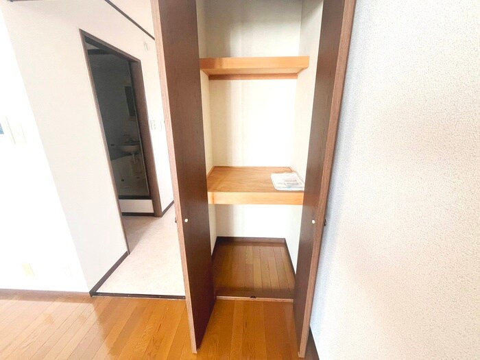物件内観写真14　(収納)