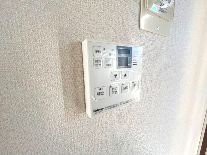 物件内観写真18　(洗濯機置場)