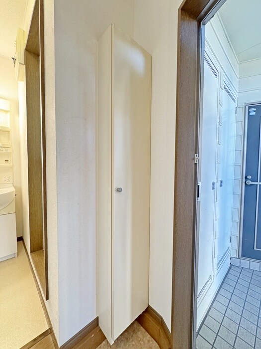 物件内観写真14　(靴箱)