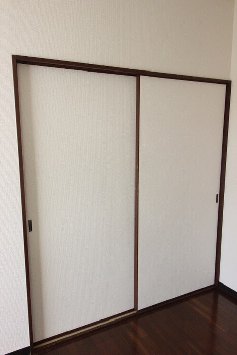物件内観写真15　(収納)
