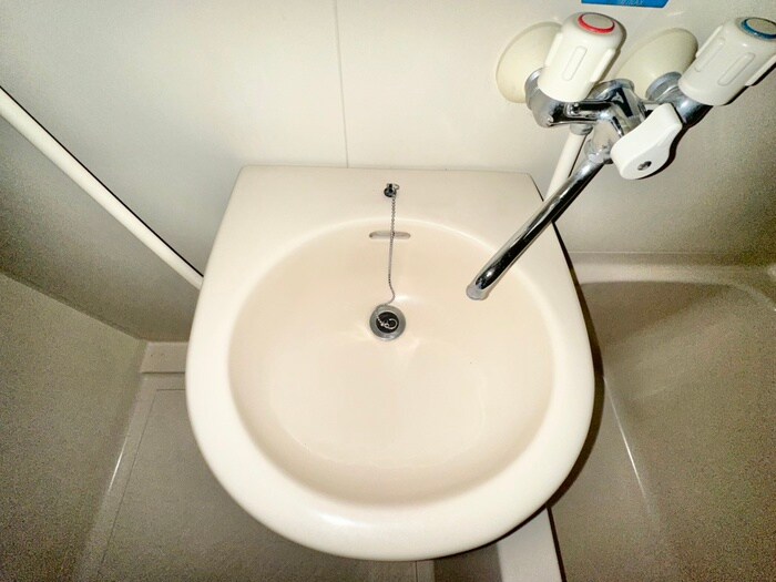 物件内観写真12　(洗面)