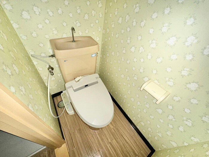 物件内観写真13　(トイレ)