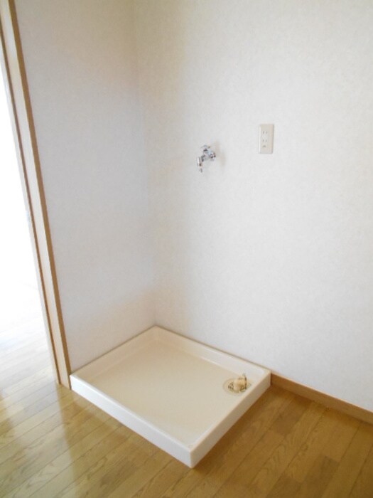 物件内観写真9　(廊下)