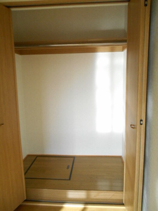 物件内観写真14　(収納)