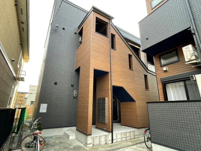 物件外観写真1　(外観写真)