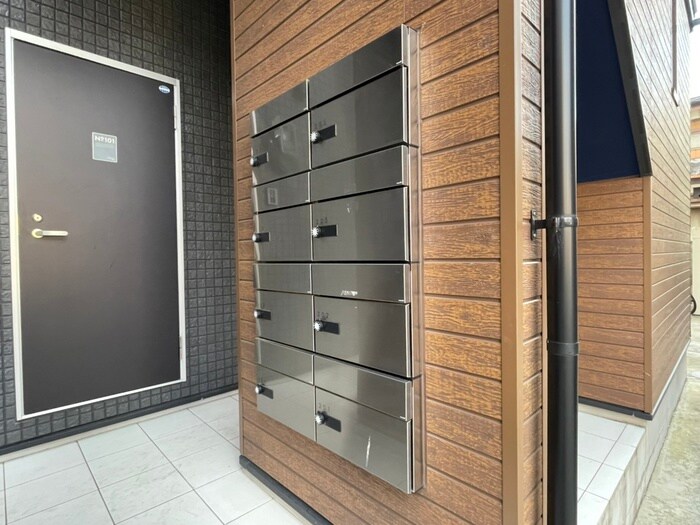 物件外観写真2　(建物設備)