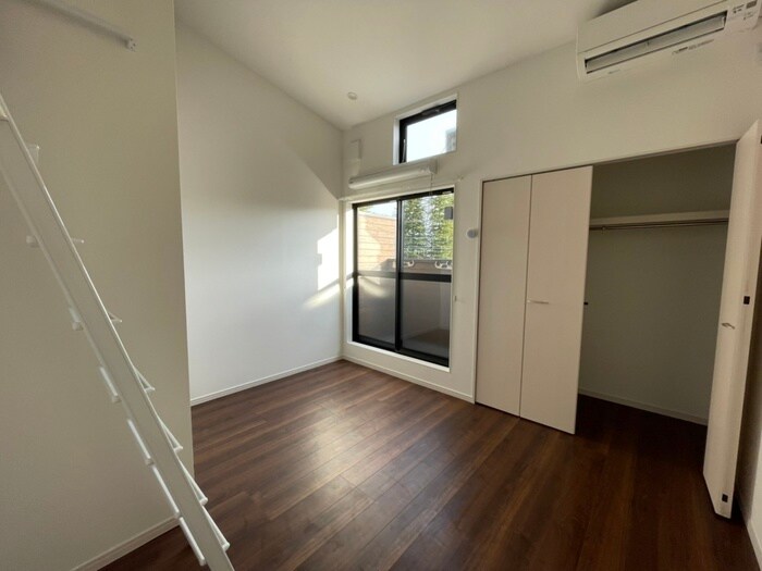 物件内観写真7　(居室)