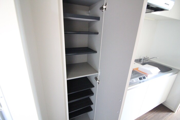 物件内観写真12　(靴箱)