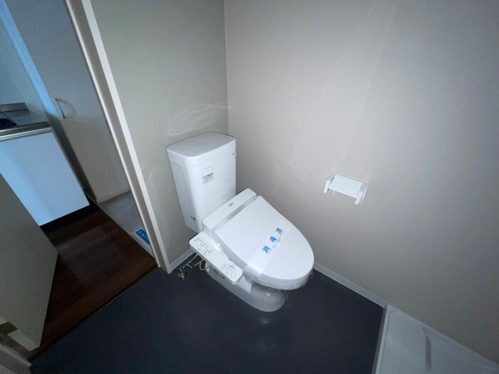 物件内観写真14　(トイレ)