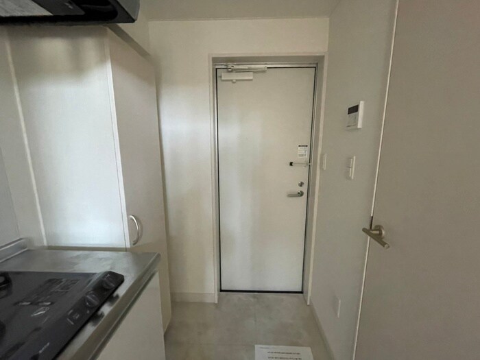 物件内観写真15　(玄関)