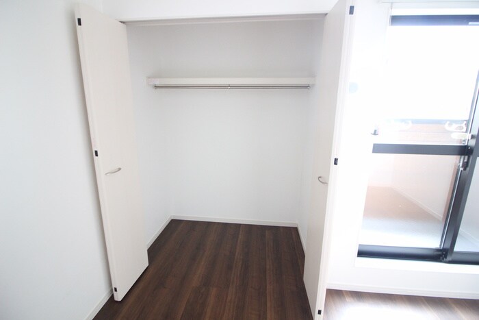 物件内観写真16　(収納)