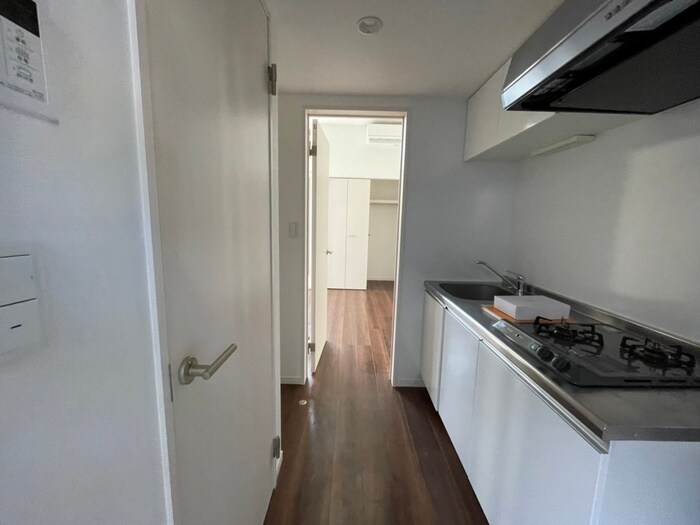 物件内観写真16　(廊下)