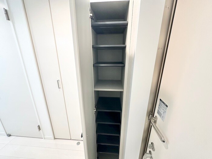 物件内観写真16　(靴箱)