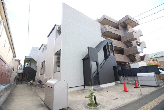 物件外観写真1　(外観写真)