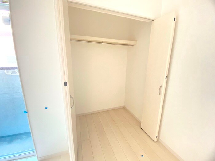 物件内観写真21　(収納)