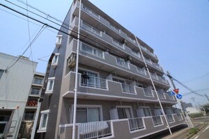 宮千代アヴェニュ－外観写真
