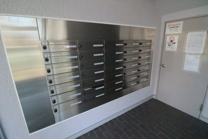 物件外観写真4　(建物設備)