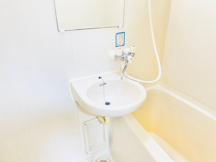 物件内観写真13　(洗面)