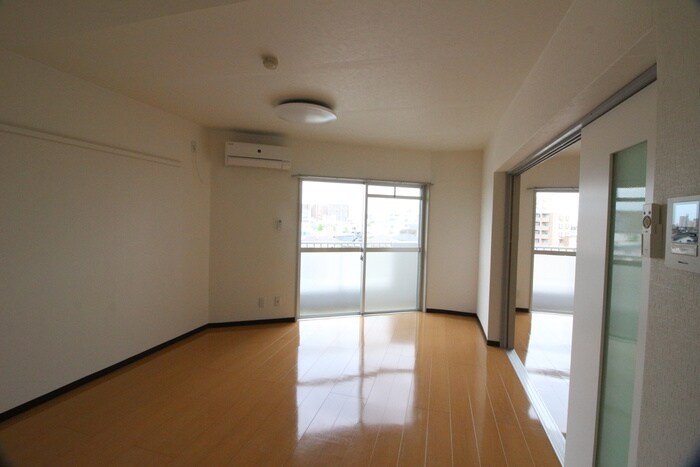 物件内観写真17　(居室)