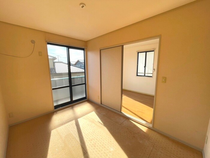 物件内観写真9　(居室)