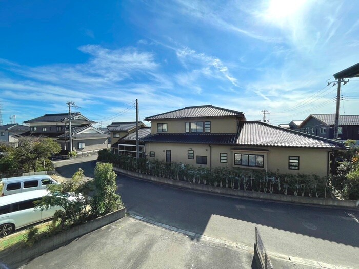 物件内観写真20　(室内からの展望)