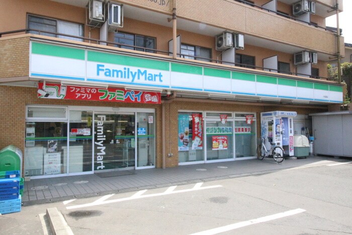 ファミリーマート　小松島店