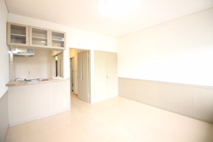 物件内観写真8　(居室)